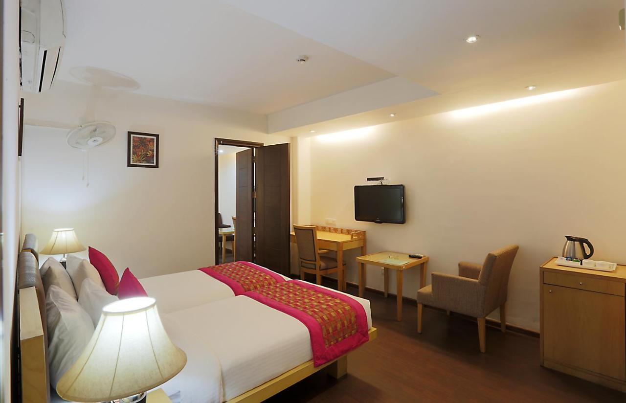 Hotel Arch Plaza - Near Yashobhoomi Convention Centre Dwarka New Delhi Buitenkant foto