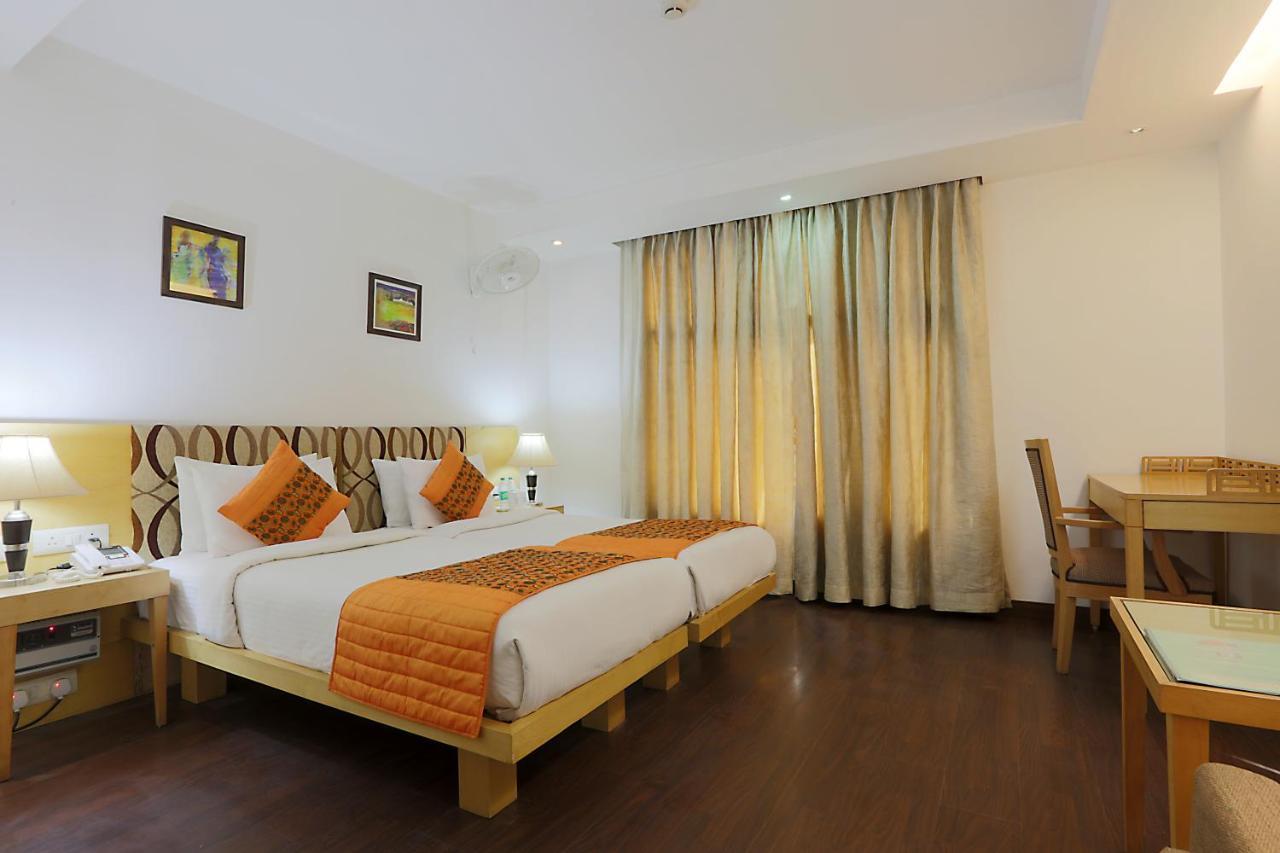 Hotel Arch Plaza - Near Yashobhoomi Convention Centre Dwarka New Delhi Buitenkant foto