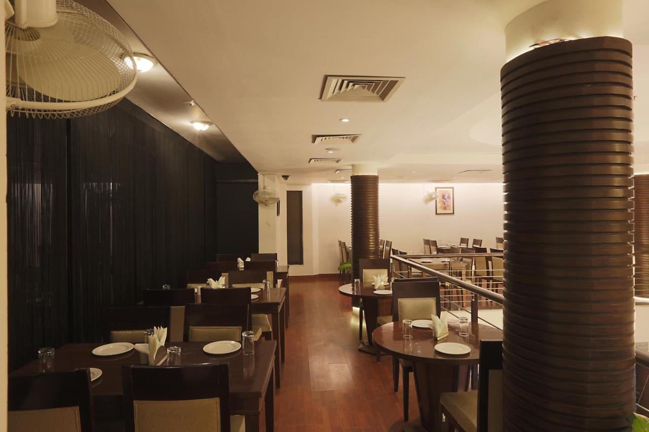 Hotel Arch Plaza - Near Yashobhoomi Convention Centre Dwarka New Delhi Buitenkant foto