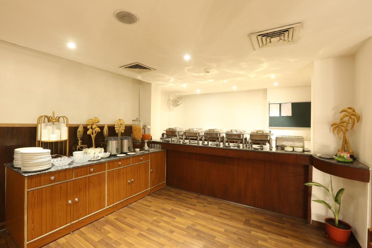 Hotel Arch Plaza - Near Yashobhoomi Convention Centre Dwarka New Delhi Buitenkant foto