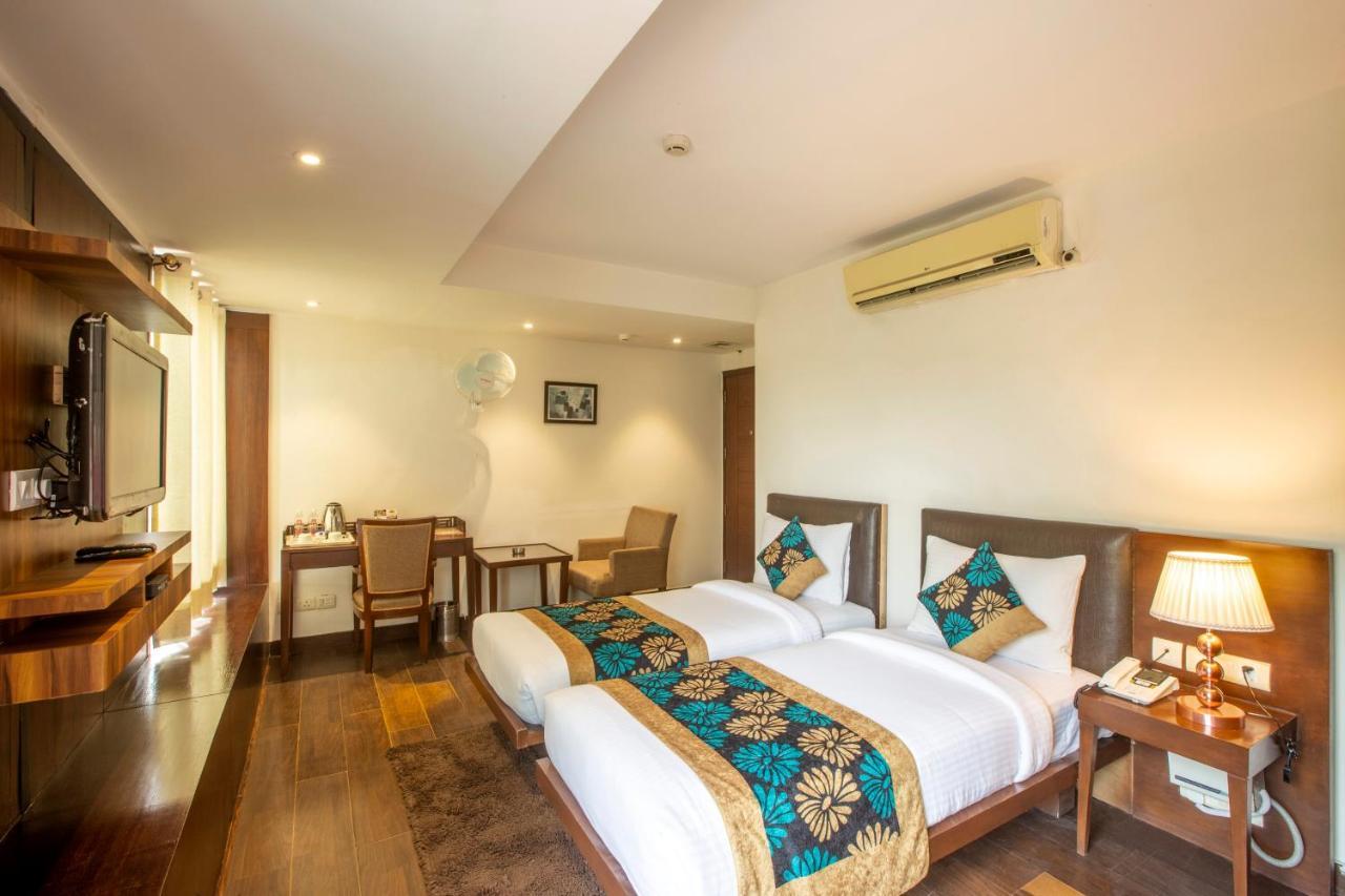 Hotel Arch Plaza - Near Yashobhoomi Convention Centre Dwarka New Delhi Buitenkant foto